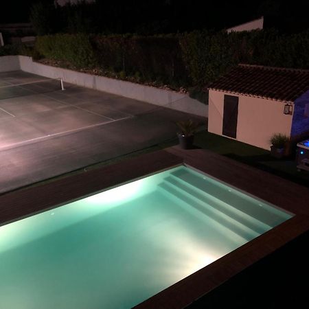 Mas Jasmin Apartment โรชฟอร์ต-ดู-การ์ ภายนอก รูปภาพ